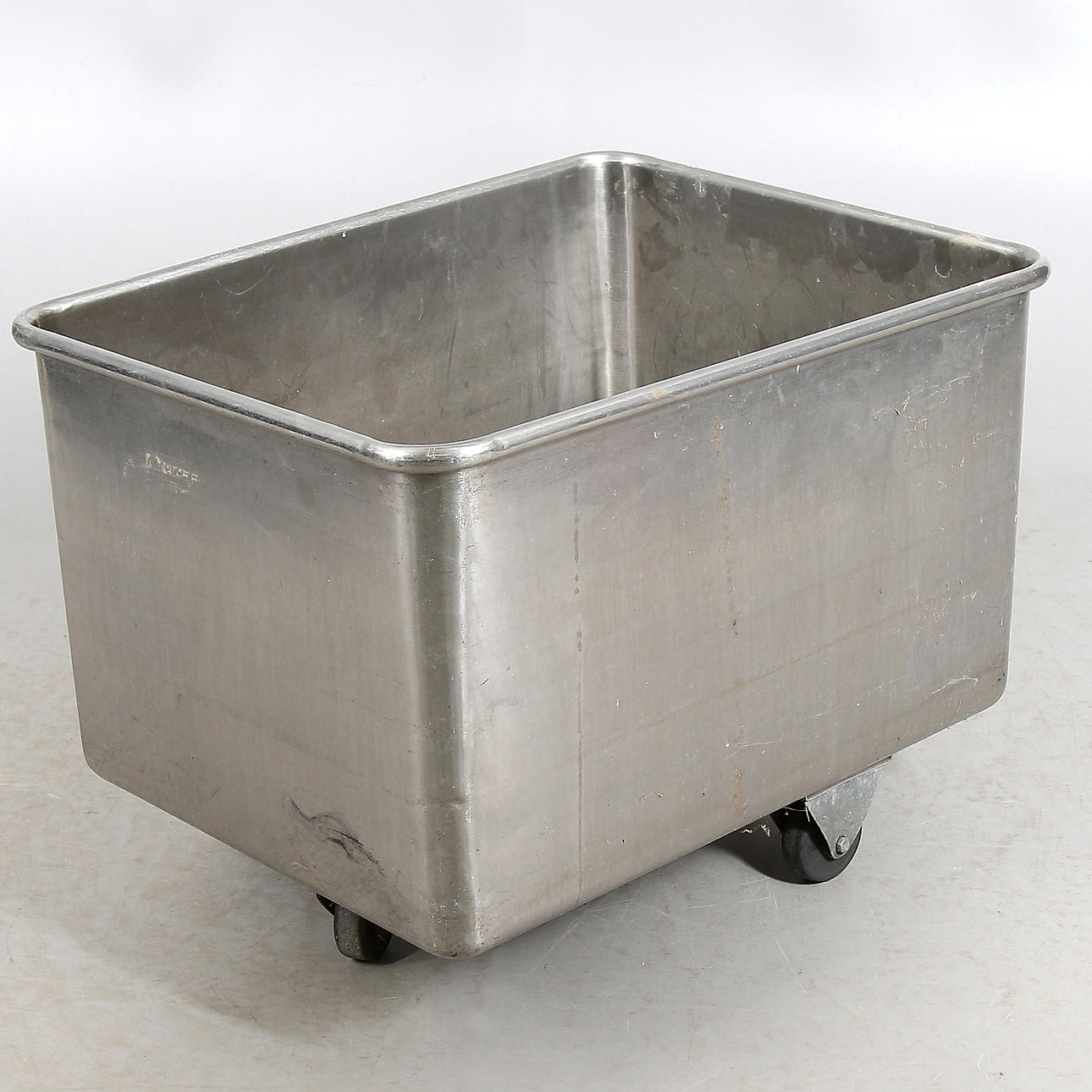 KAR, på hjul, rostfritt stål, 1900-tal.