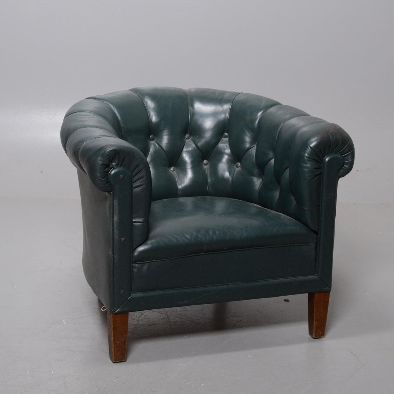 CLUBFÅTÖLJ, tidigt 1900-tal.