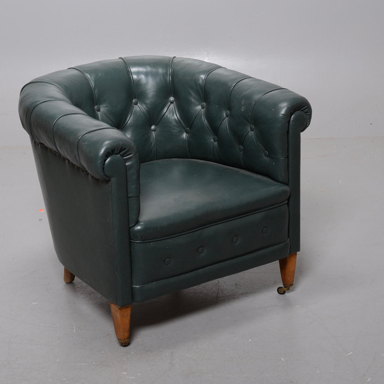 CLUBFÅTÖLJ, tidigt 1900-tal.