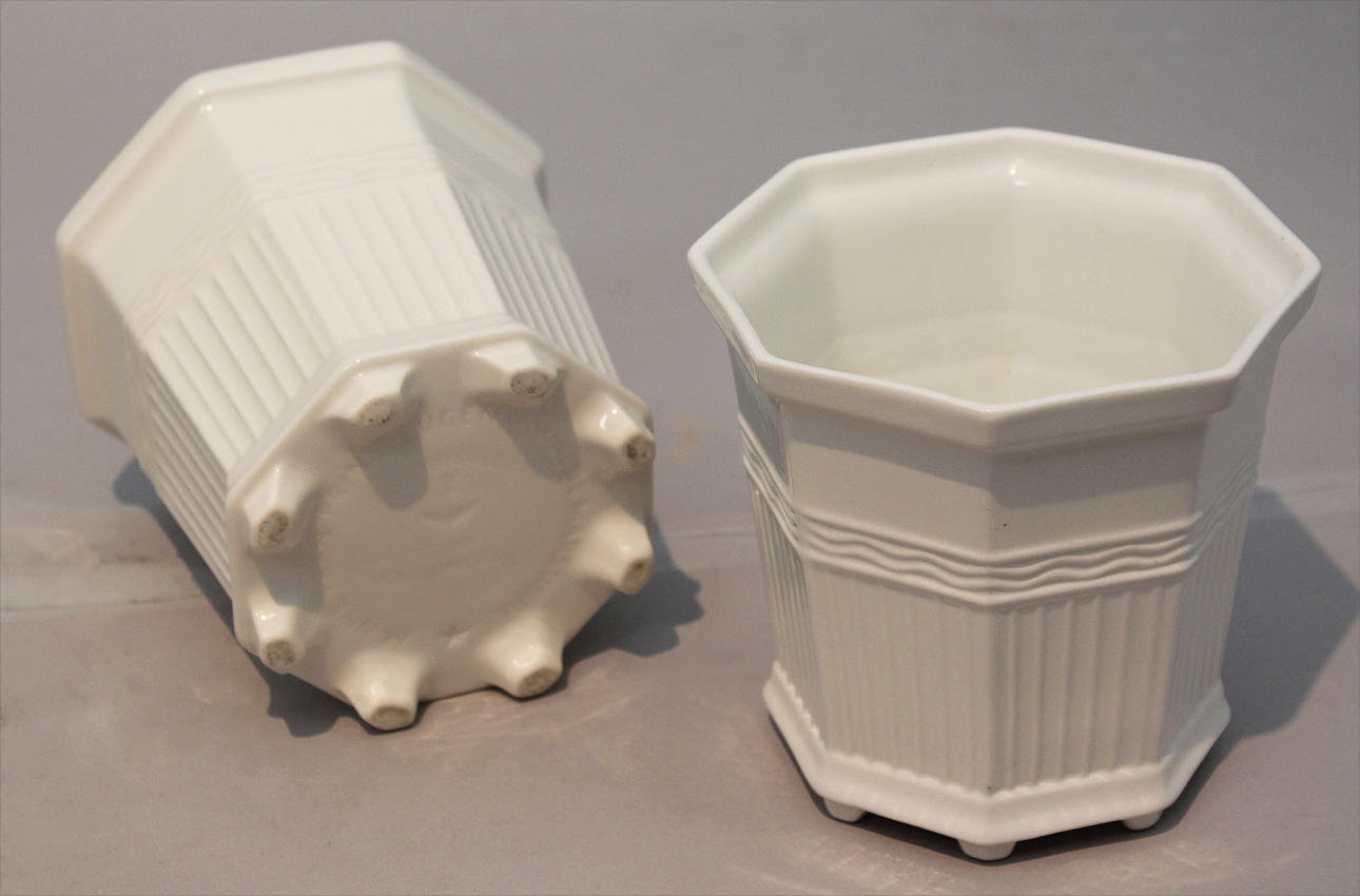 PRINS EUGEN. Ytterfoder (2). "Prins Eugens Waldemarsudde". Gustafsberg.