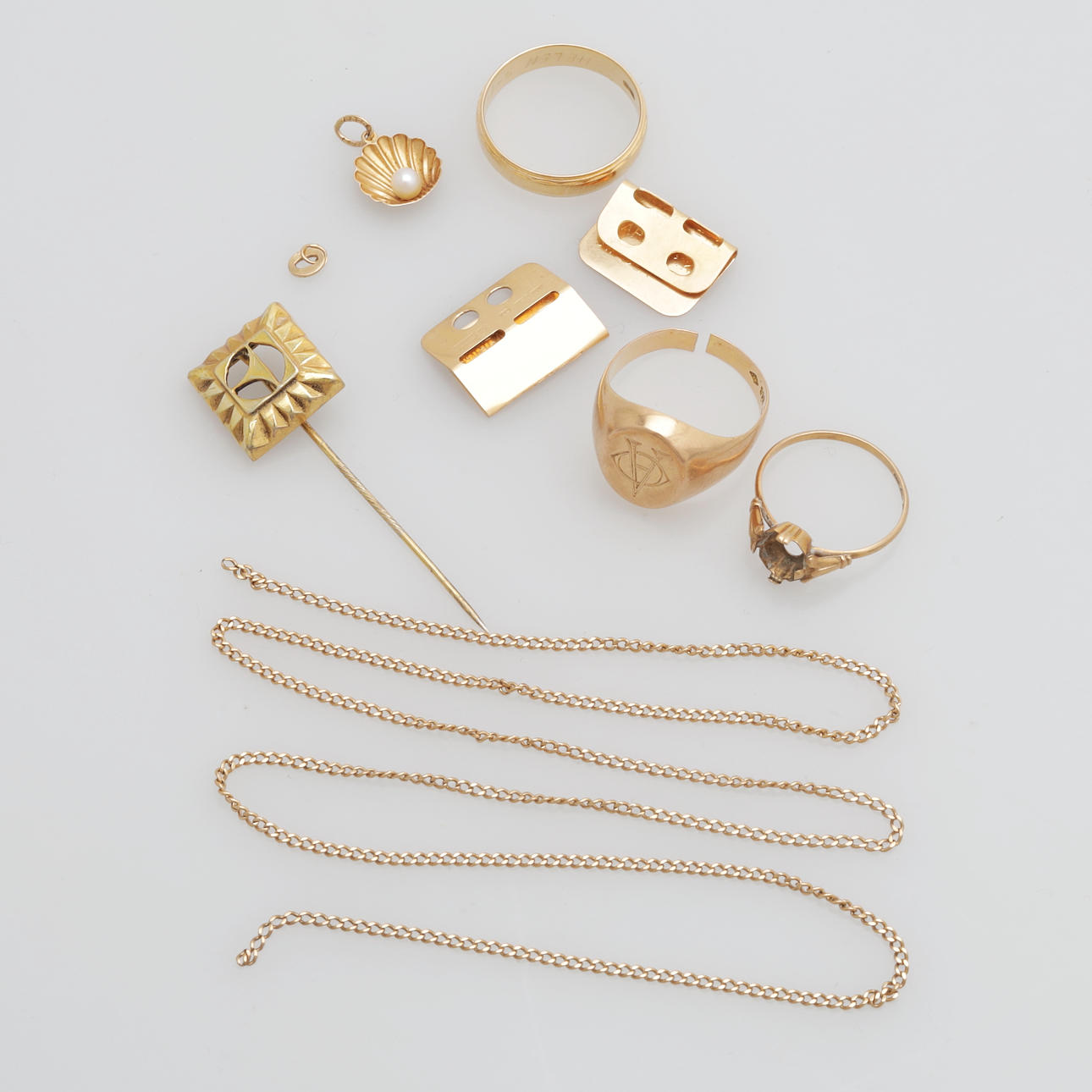 SCRAP GOLD, total weight 21.43 grams.