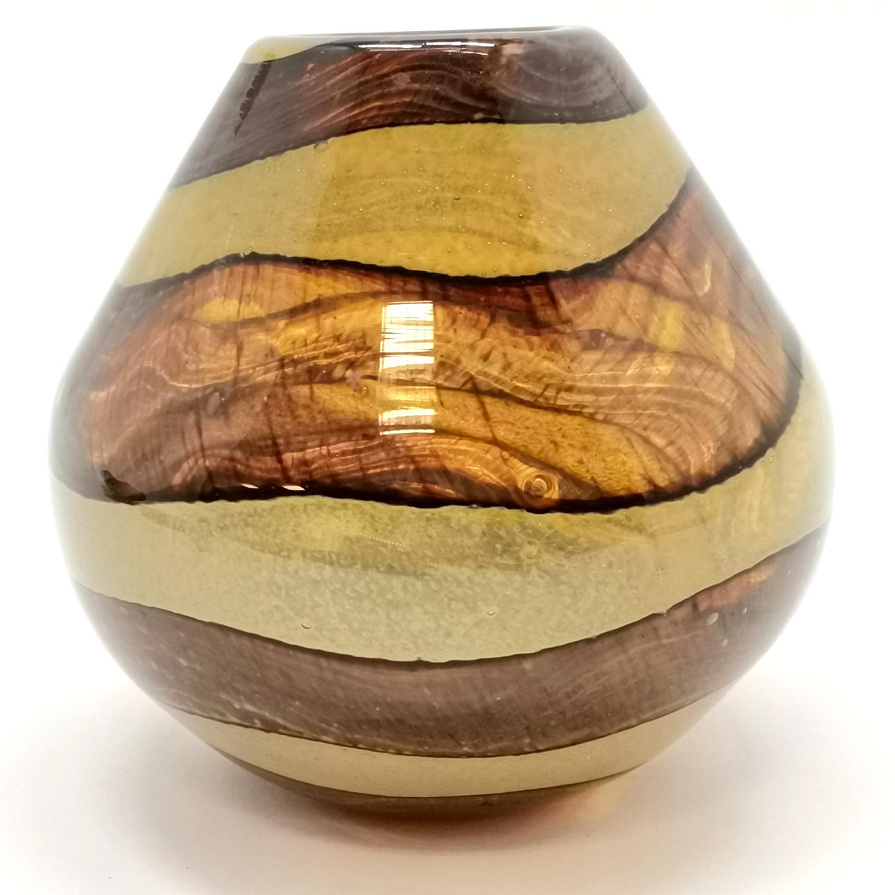 MDINA ART GLASS VASE.