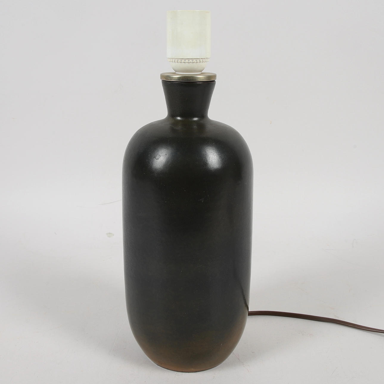 CARL-HARRY STÅLHANE. Table lamp, stoneware, Rörstrand.