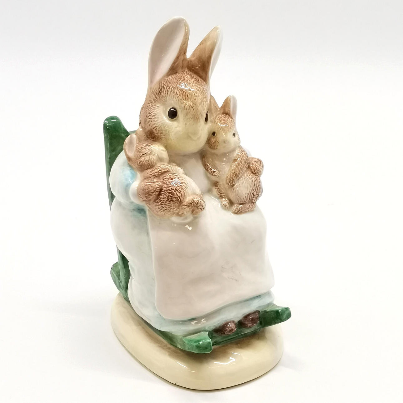 BORDER FINE ARTS BEATRIX POTTER MONEYBOX.