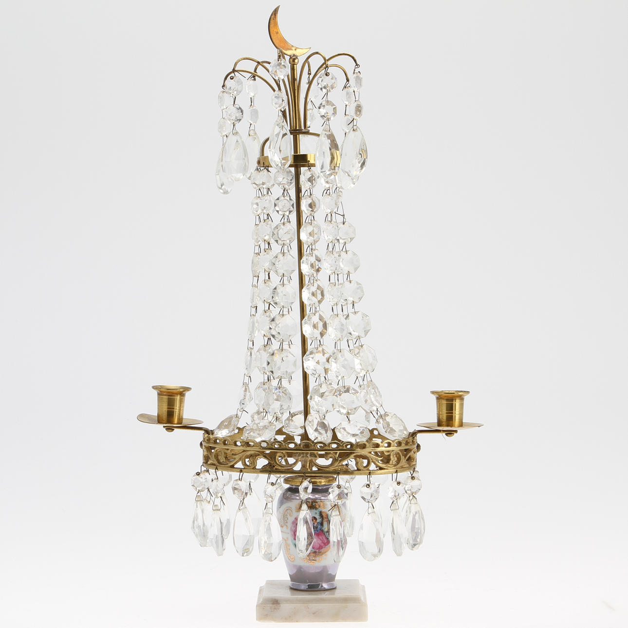 VÄGGLYSTRAR OCH BORDSLYSTER, 1900- tal.