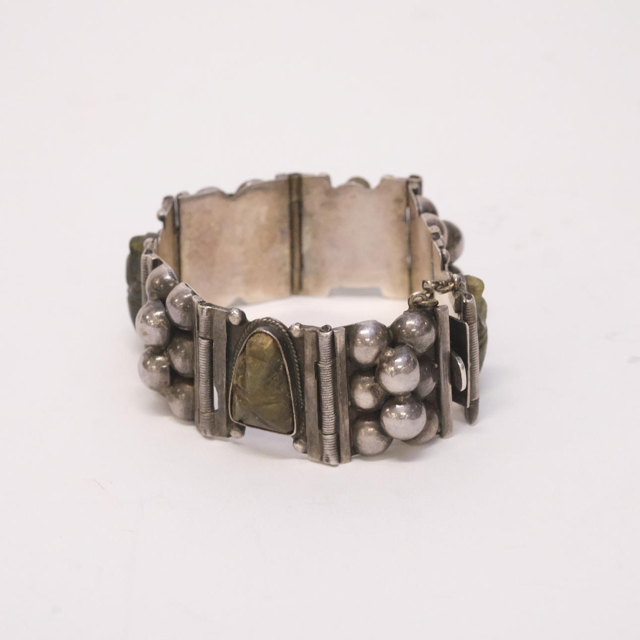 ARMBAND, SILVER.