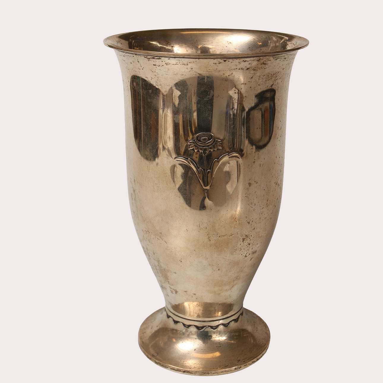 POKAL MED BLOMDEKOR, silver, 1900- tal.