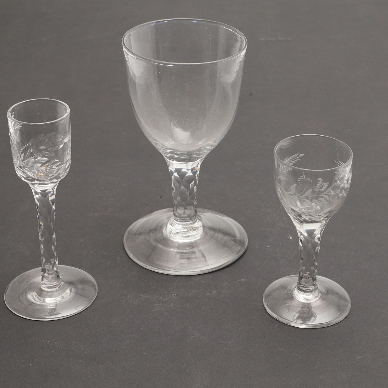 LARGE ANTIQUE WINE GOBLET & OTHER GLASSES.