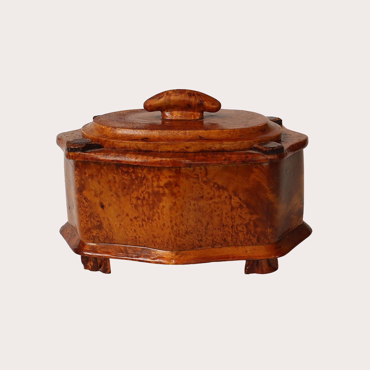 LIDDED BOX, masur birch.