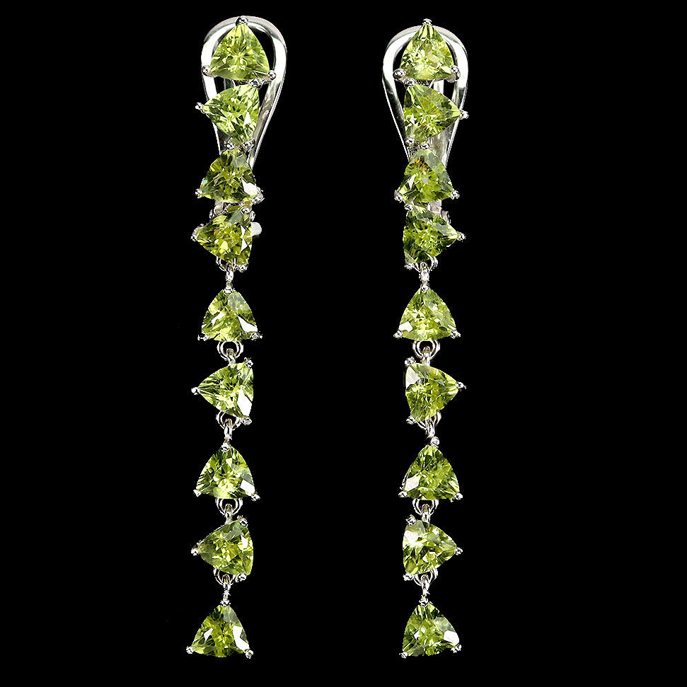 PERIDOT SILVER DROP EARRINGS.