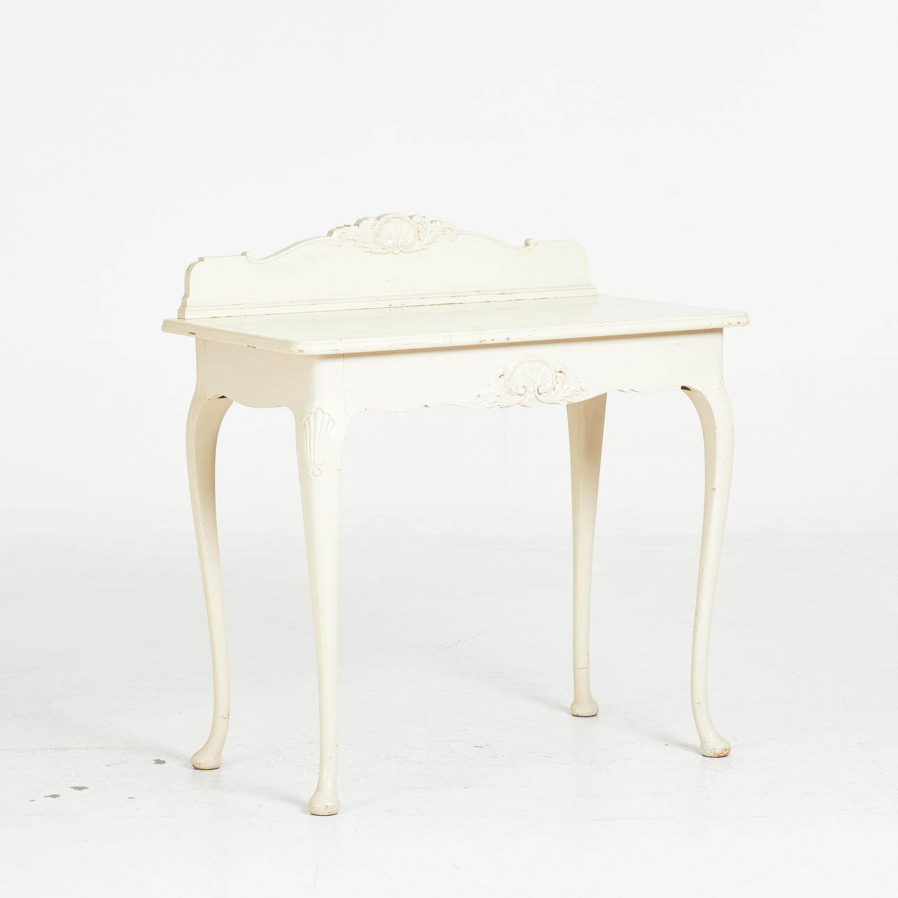 CONSOLE TABLE. 20th century, painted, carved decoration.