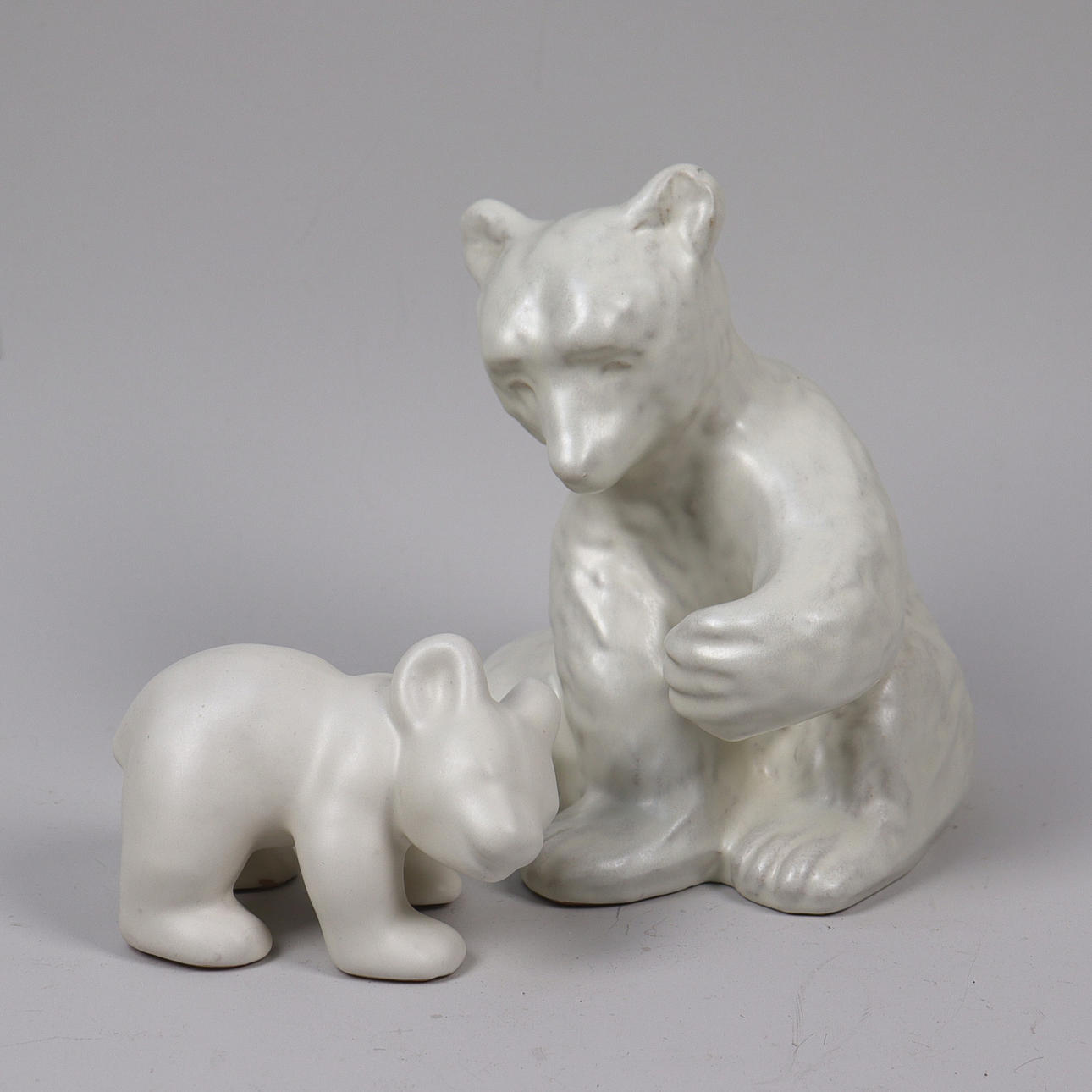 VICKE LINDSTRAND. Upsala-Ekeby, ceramic bears, 2 pcs.