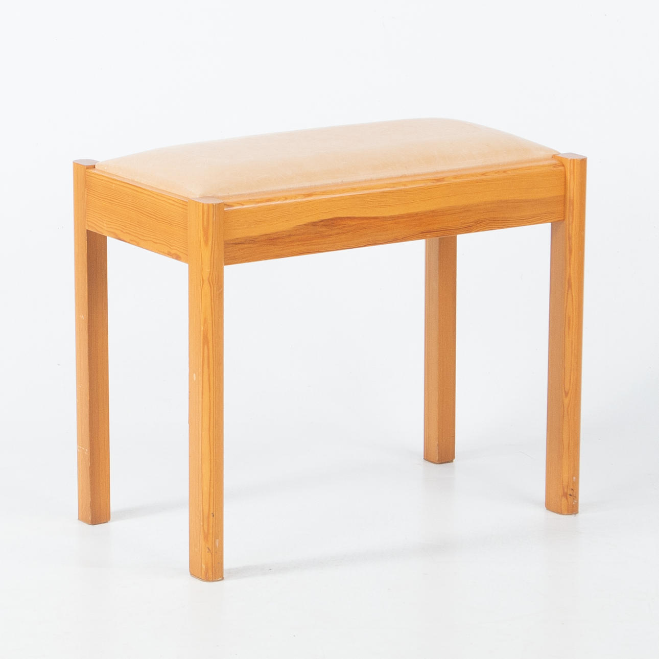 BENCH/ STOOL. Möbelsnickarmästare Johansson AB.