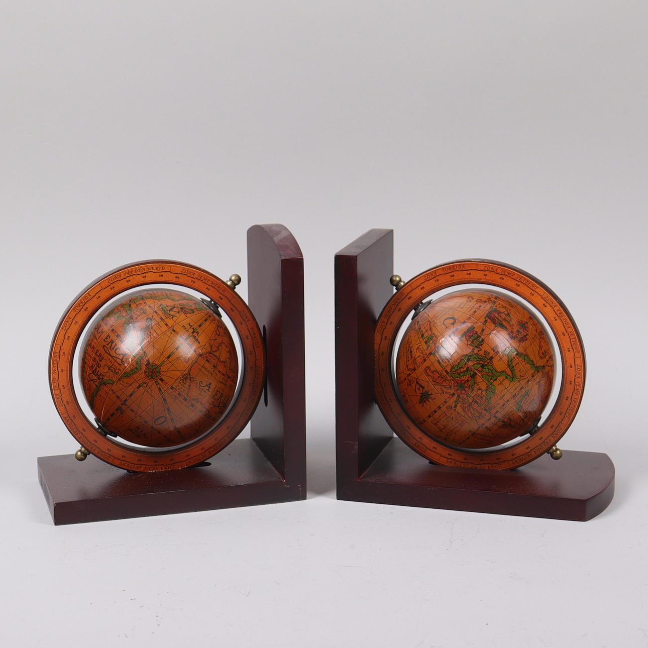 BOOKENDS, wood with globes, 1 pair.