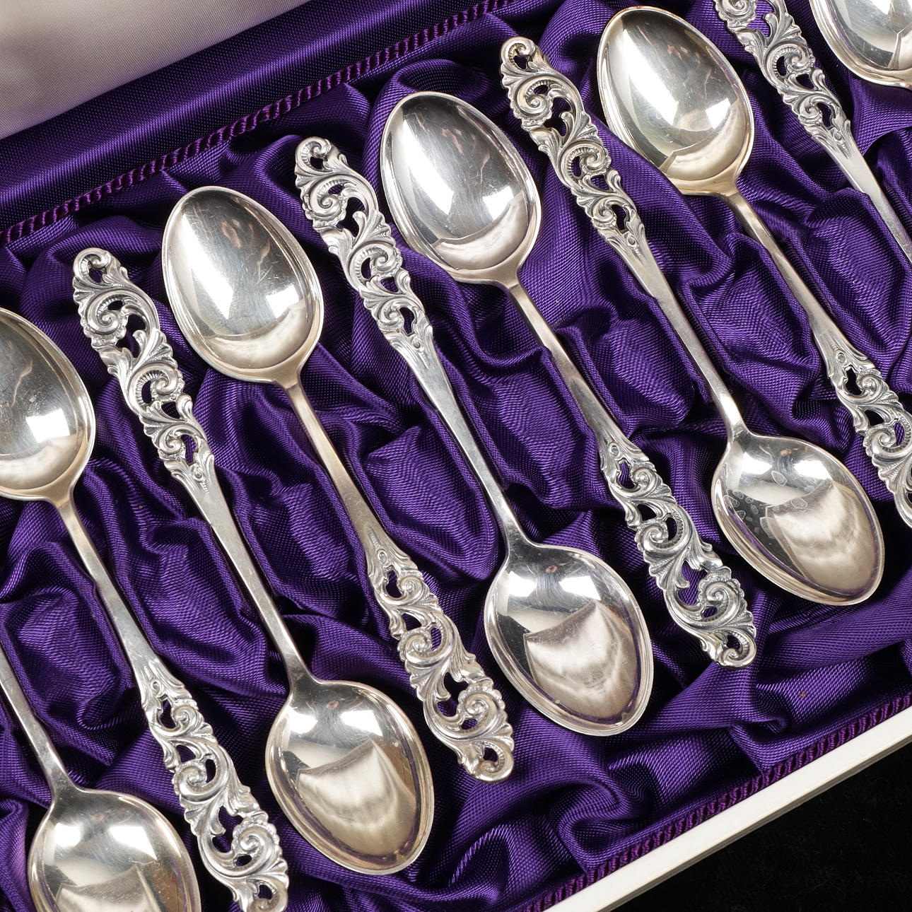 KAFFESKEDAR, 12 st, silver, vikt 121 gram.