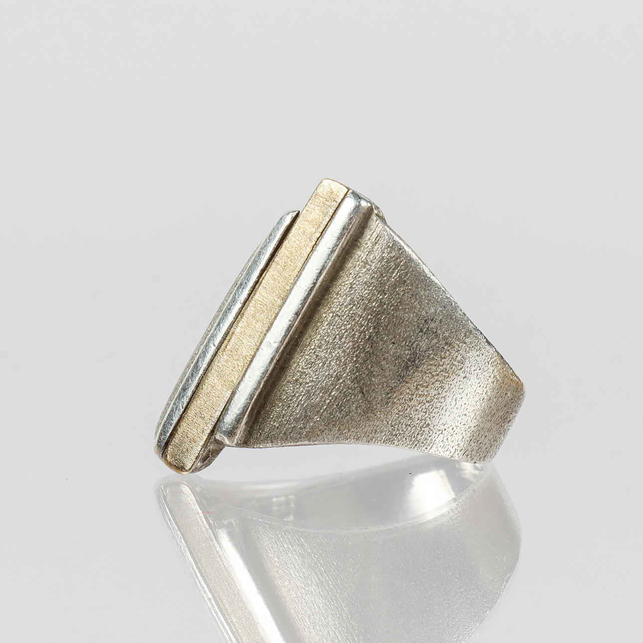 RING silver och 18k guld.