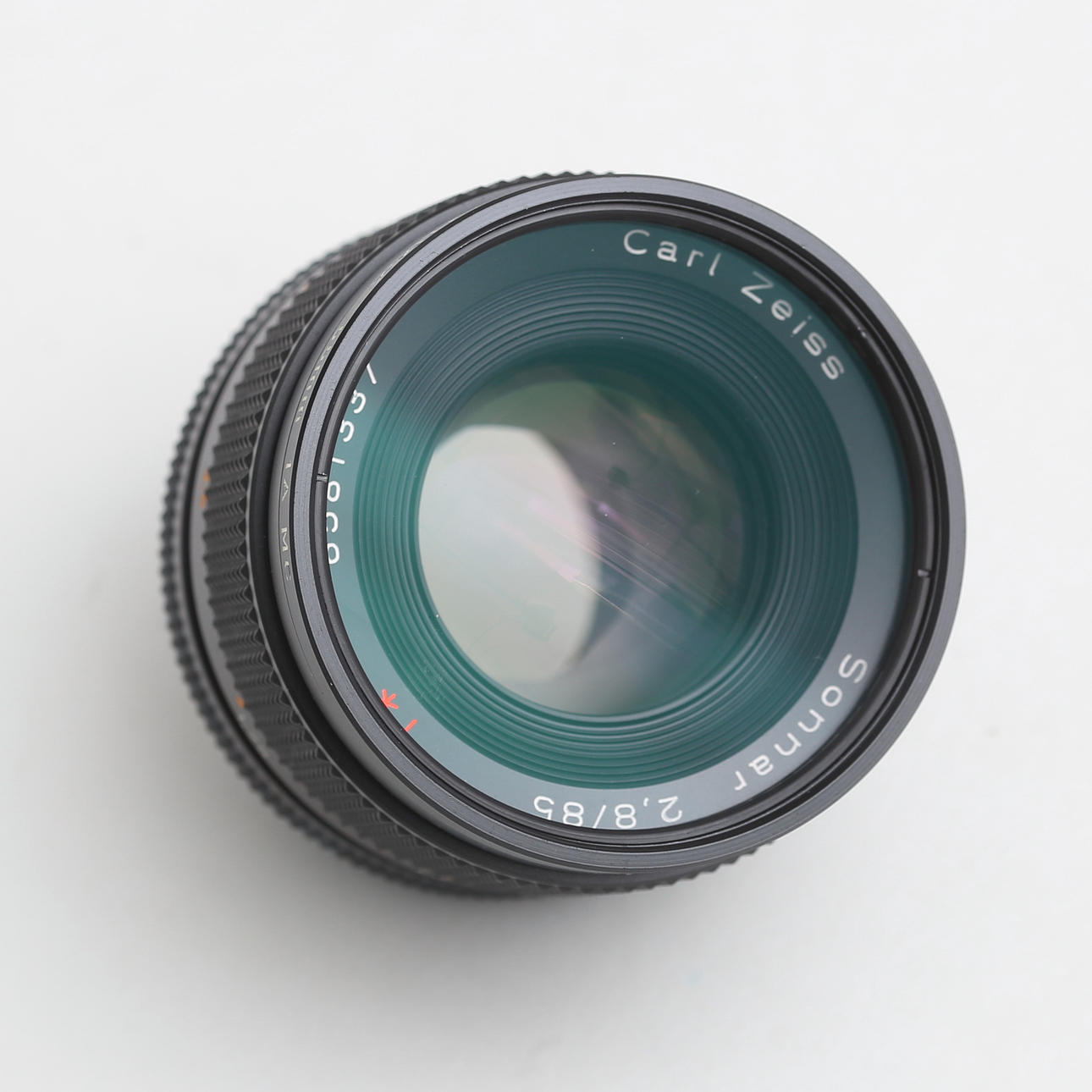 CONTAX RTS II with Carl Zeiss 85mm and accessories. Photo, Cameras