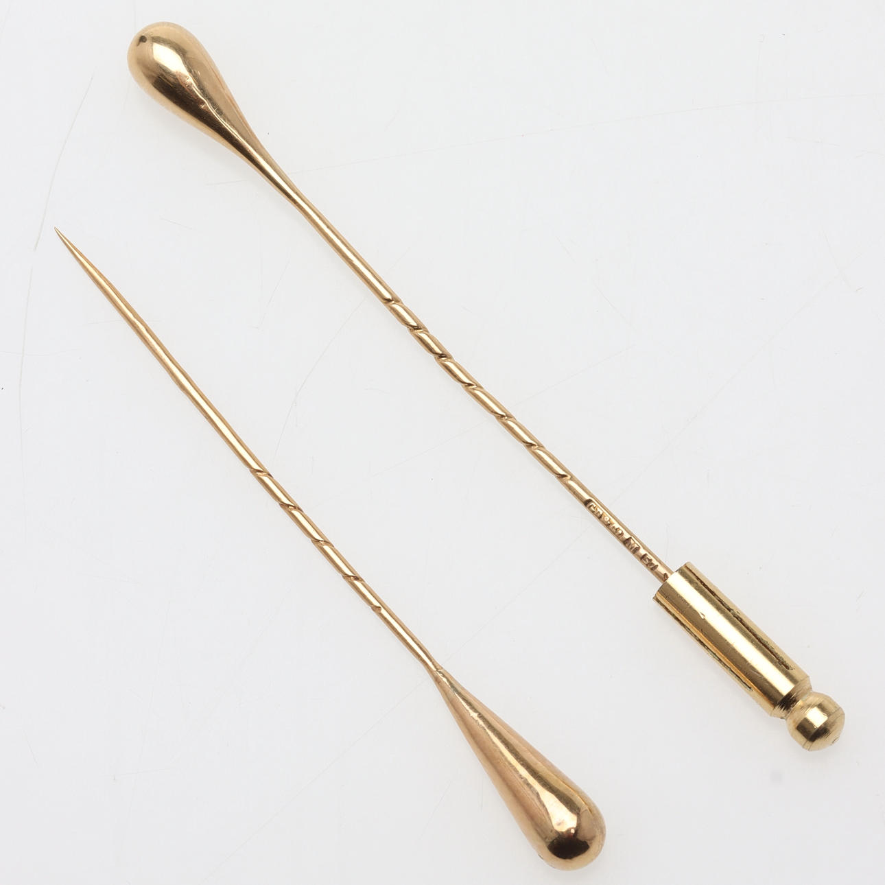 STICKPINS, 2 pcs, 18K gold.