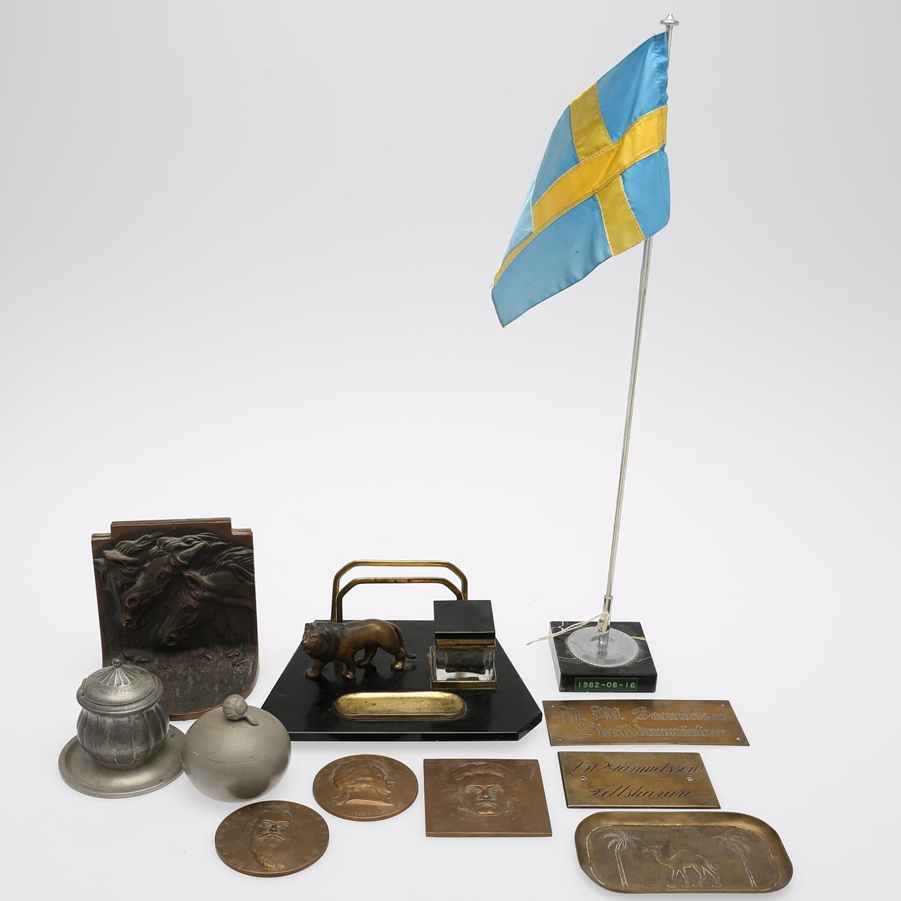 DIVERSE, 12 delar, metall, 1800/1900-tal.