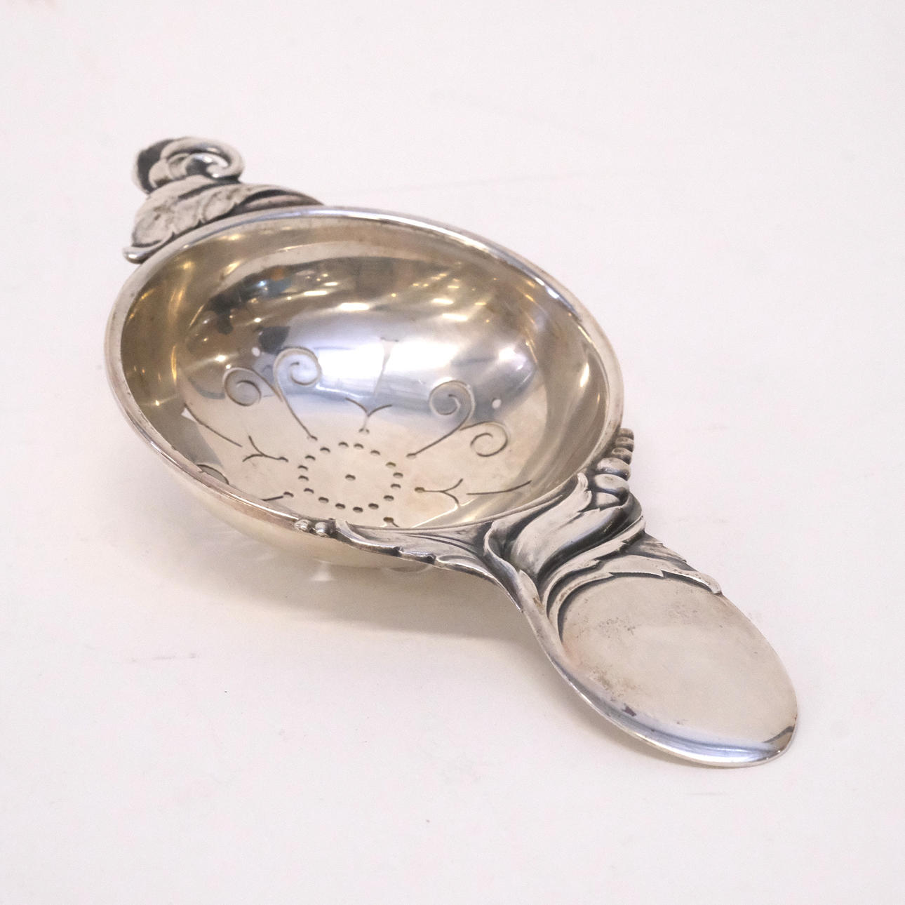 SIL, SILVER.