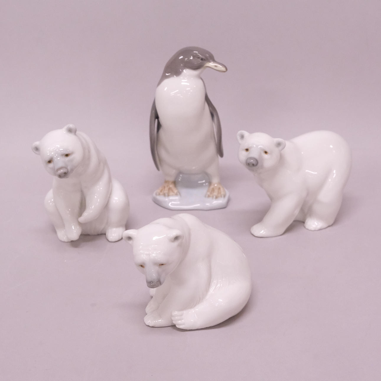 LLADRO, 4 FIGURINES.