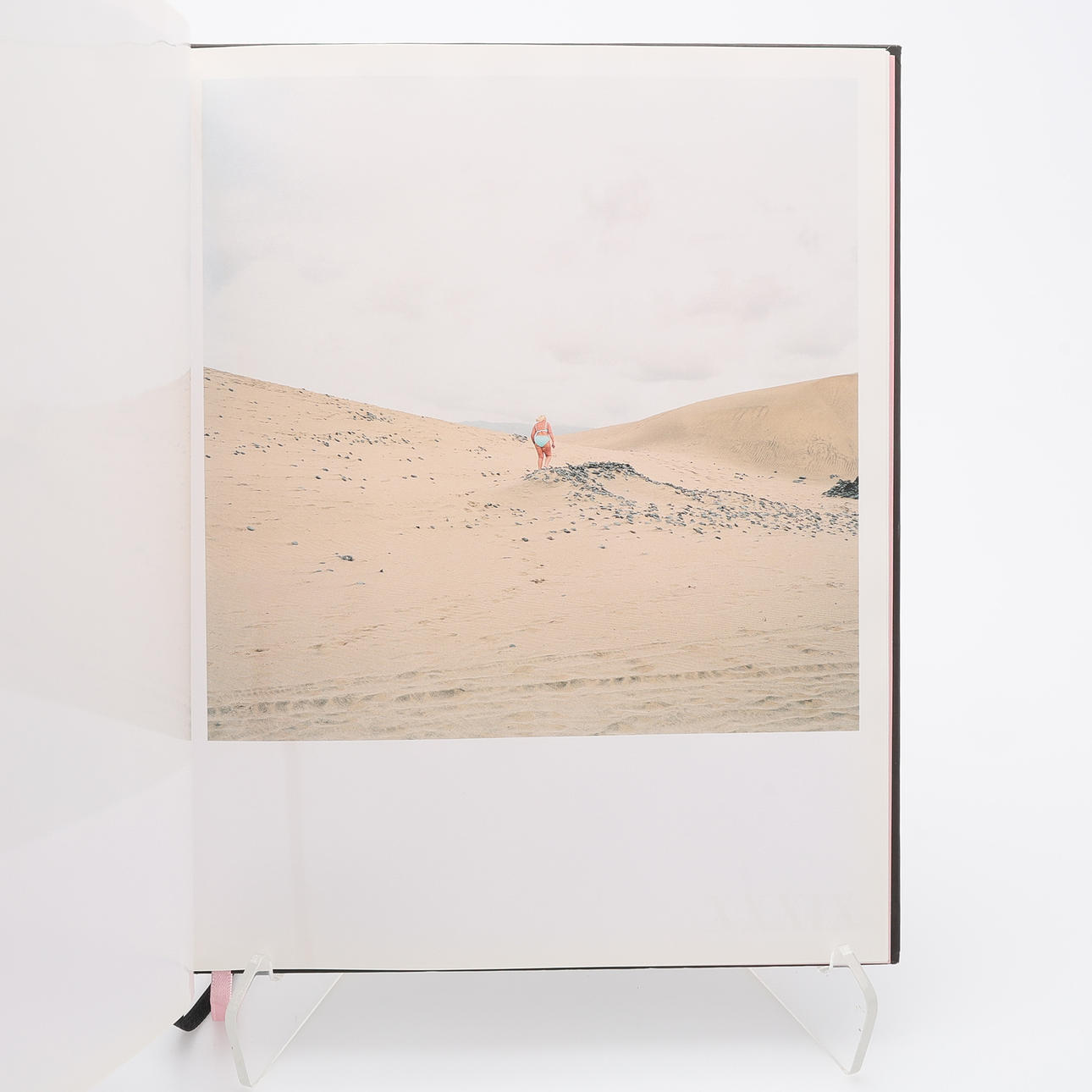 PHOTOGRAPHY. THE SWEDISH PHOTOGRAPHER KLARA KÄLLSTRÖM'S