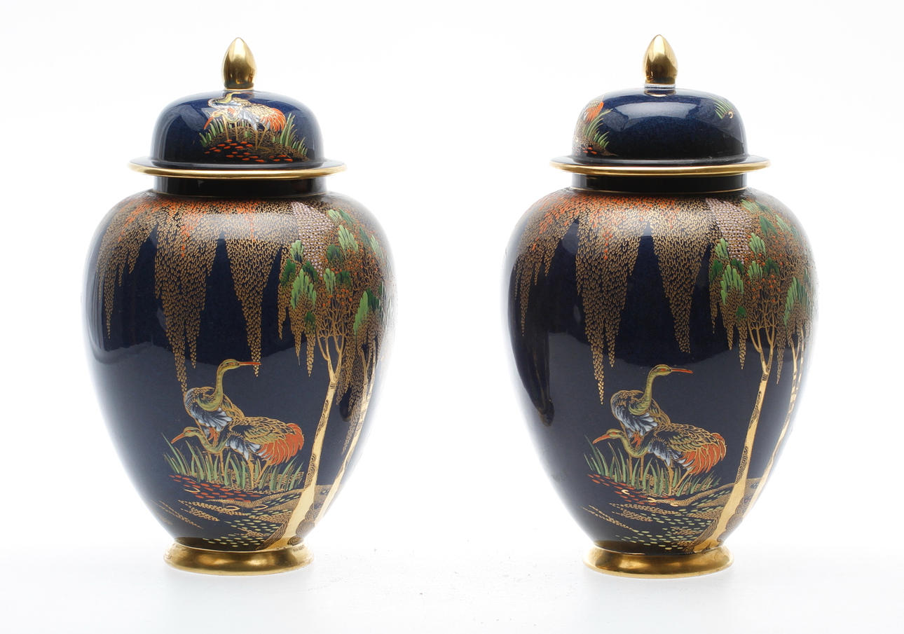 LOCKURNOR, ett par, flintgods, Carlton Ware, England, 1900-talets första hälft.