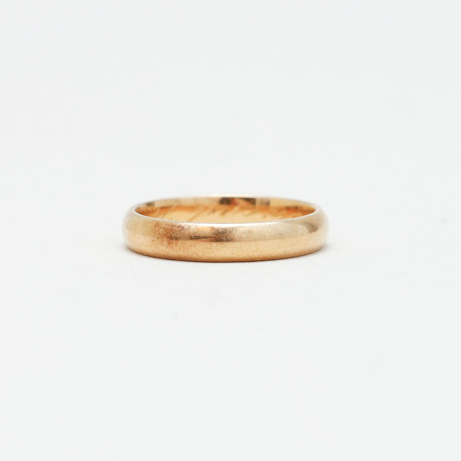 RING, 18k guld, vikt ca 3,5 gram.
