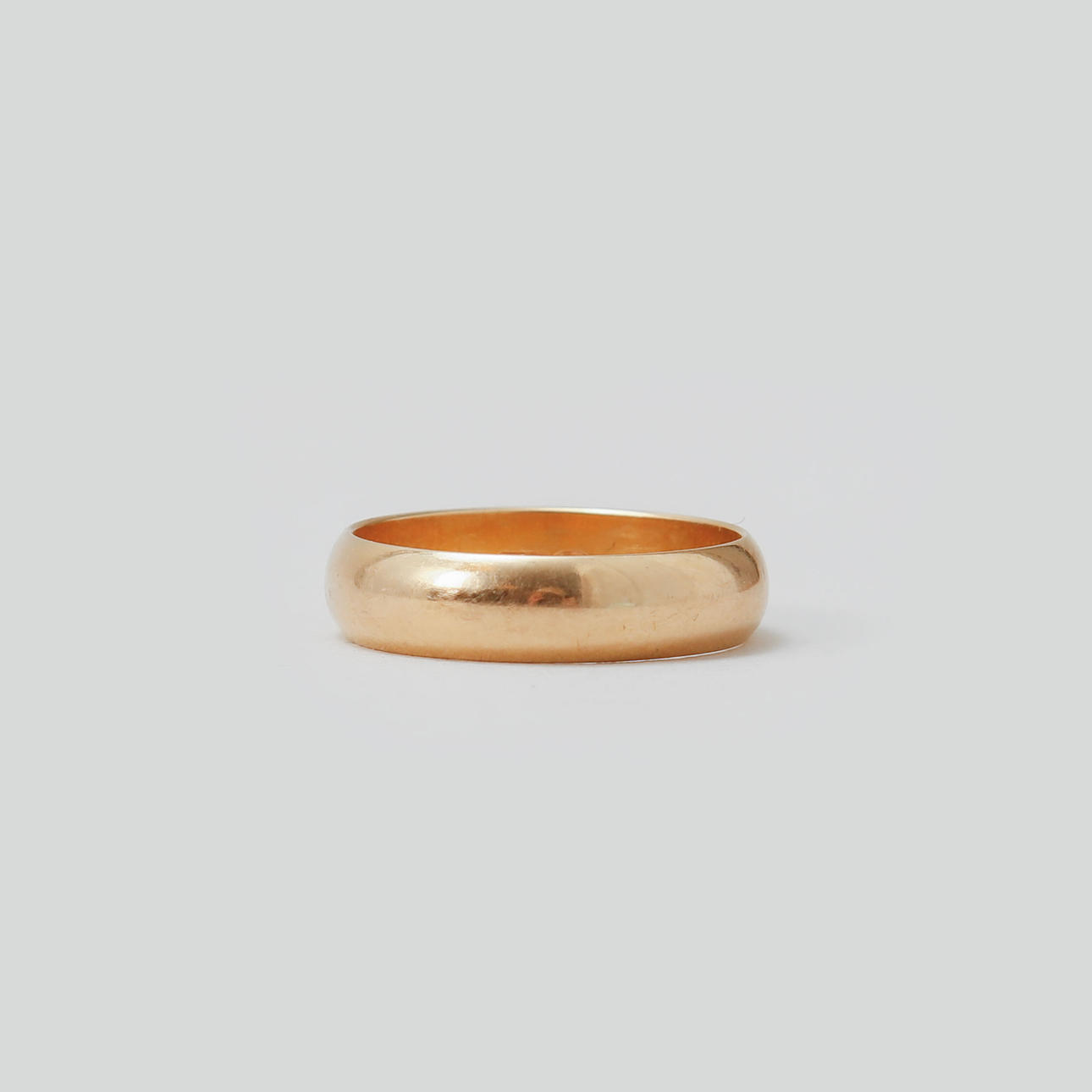 RING, 18k gold, weight approx. 4.2 grams.