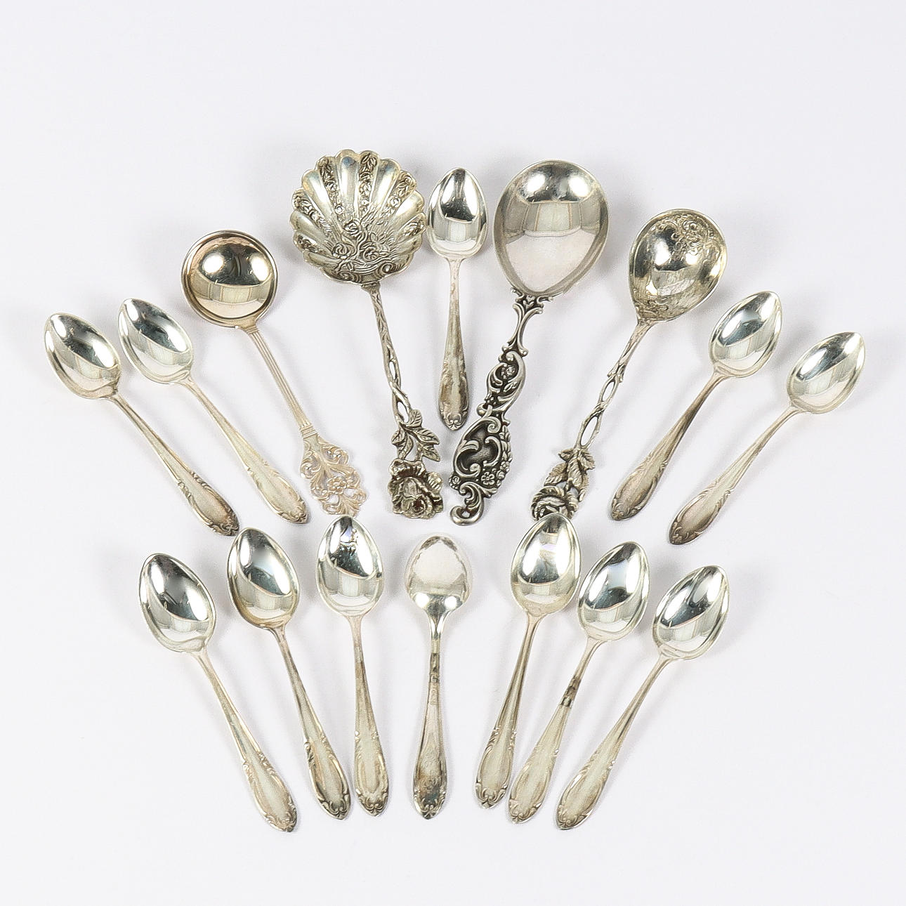 SPOONS SILVER, 16 pieces.