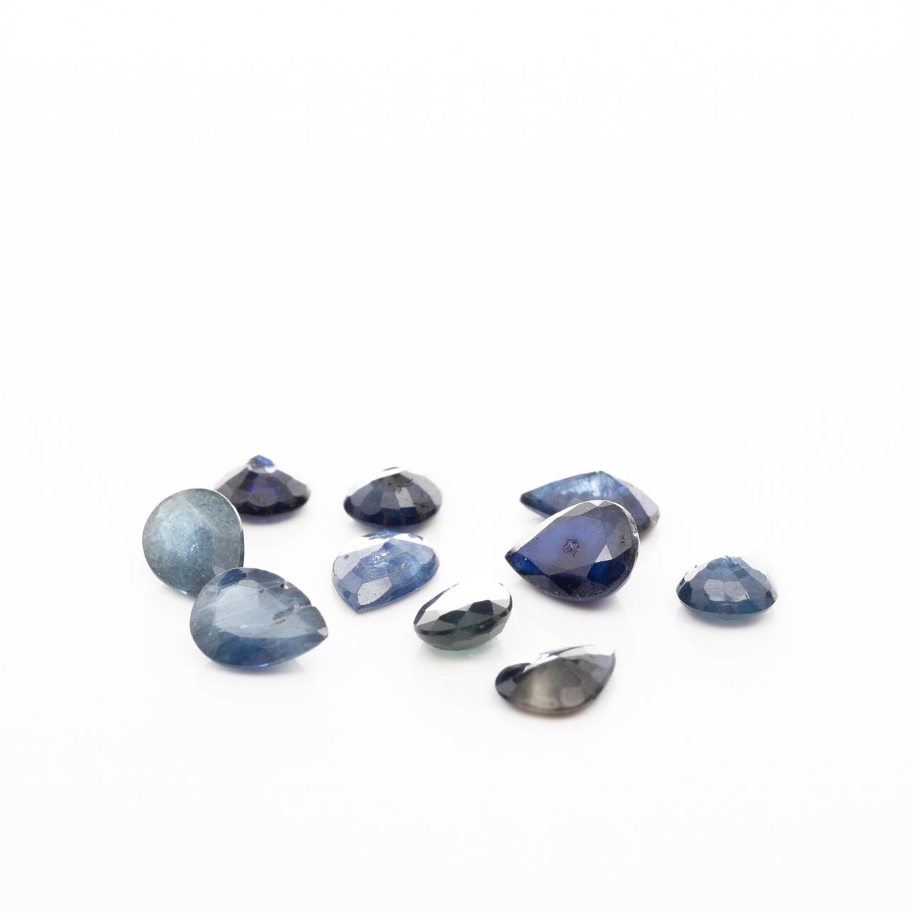 SAFIRER, 6,96 ct.