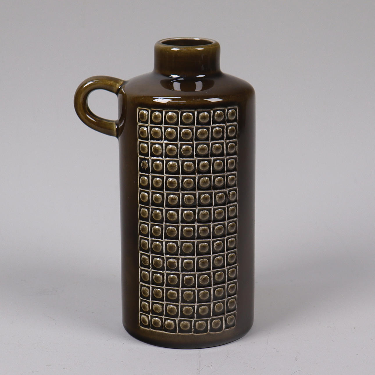 GUNNAR NYLUND. "Kub", Rörstrand, ceramic vase.