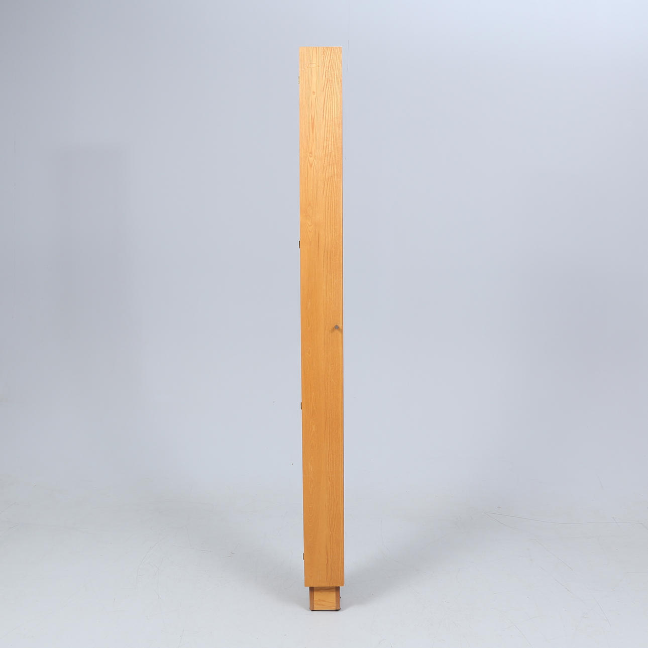 CABINET, contemporary.