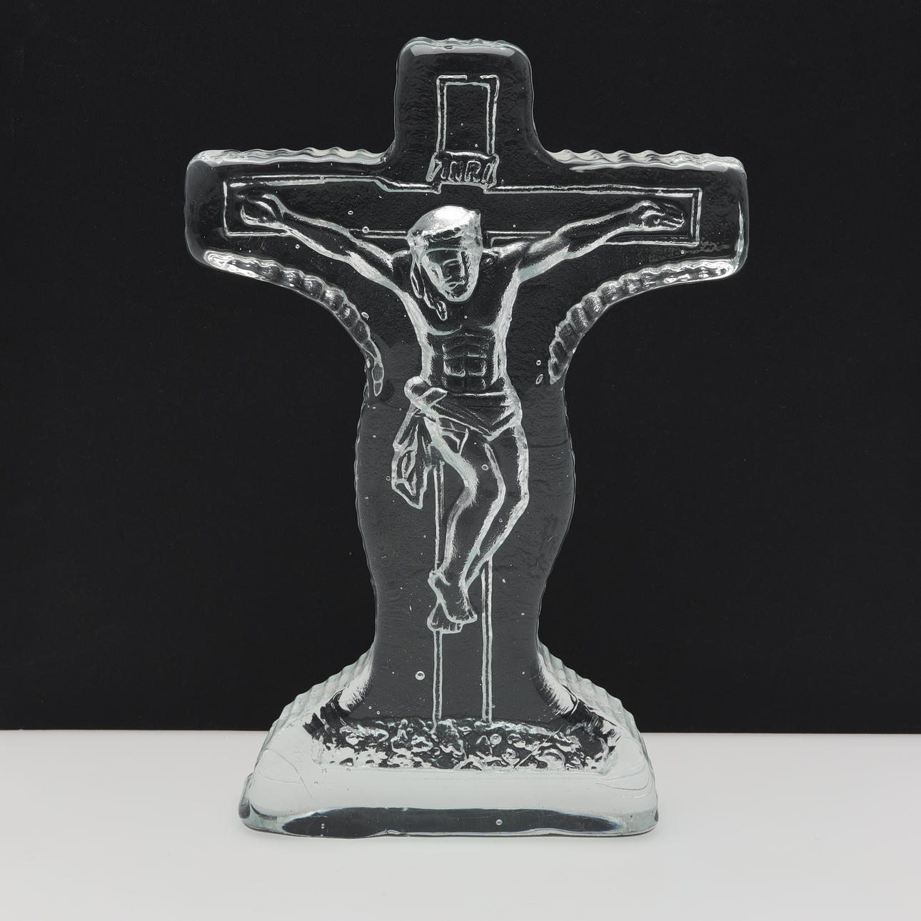 CRUCIFIX, glass.