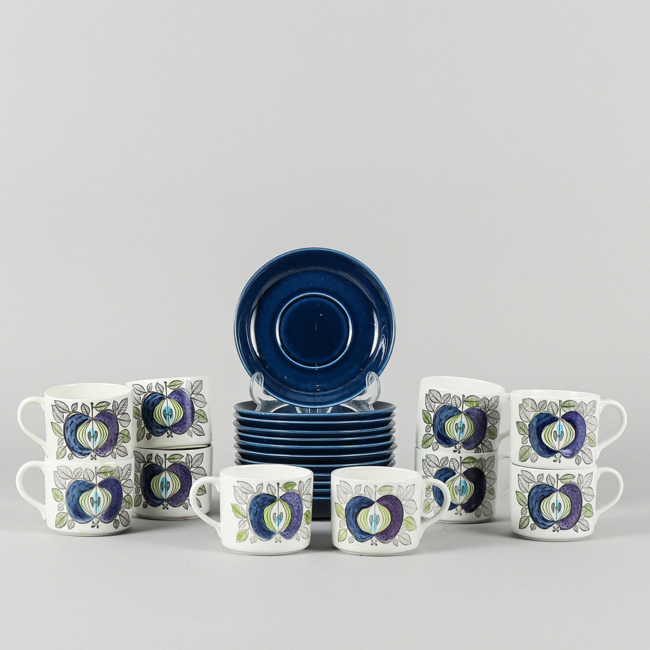 SIGRID RICHTER. Coffee set Rörstrand Eden.