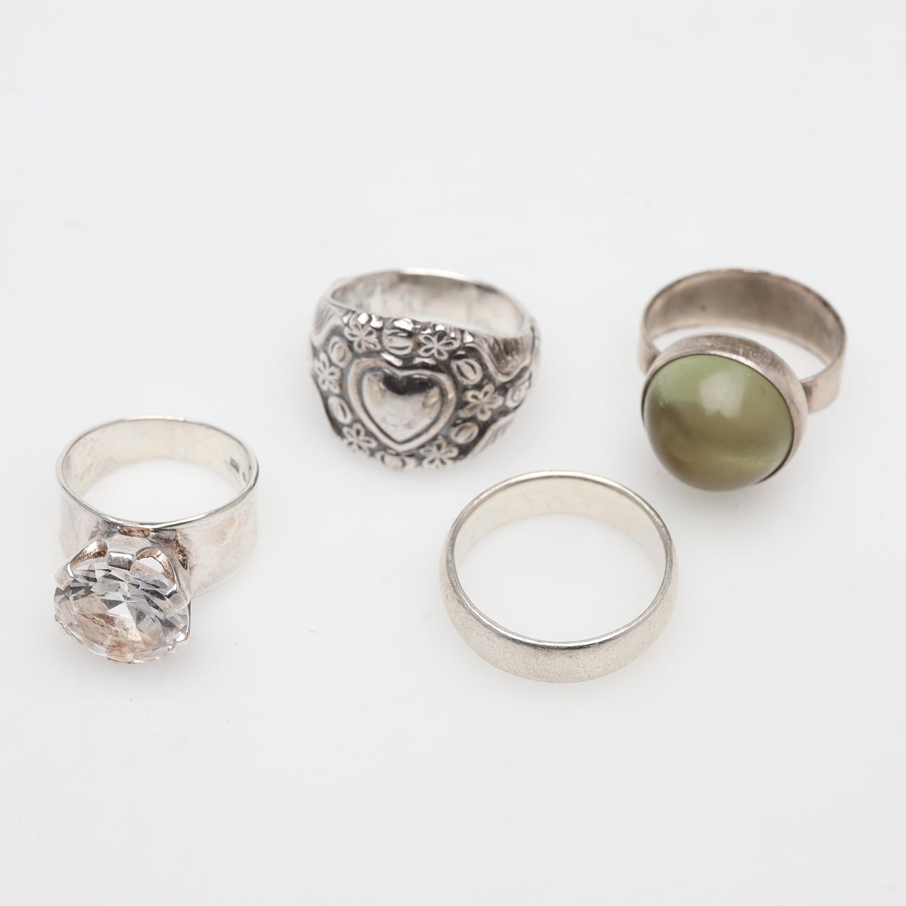 RINGAR 4 stycken, silver, bruttovikt ca 24,6 gram.