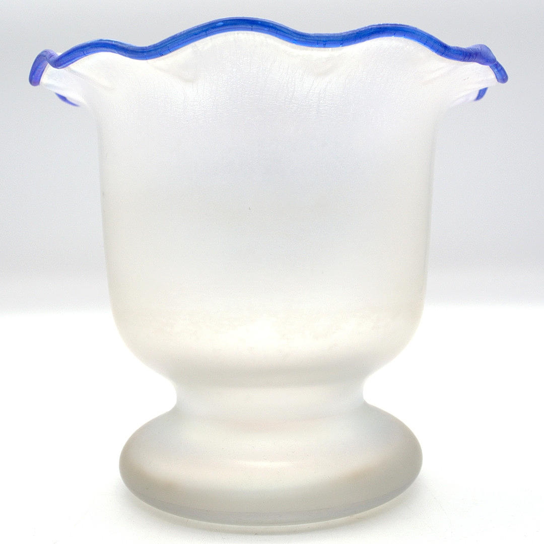 ERWIN EISCH. EISCH GLASHÜTTE, DESIGNER VASE 1980S.