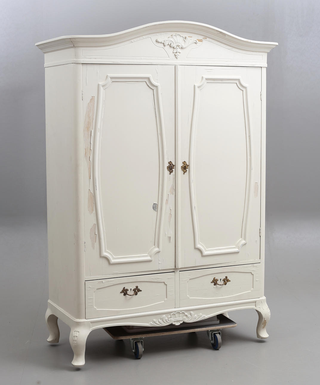 DINING CABINET, Rococo style, 20th century.