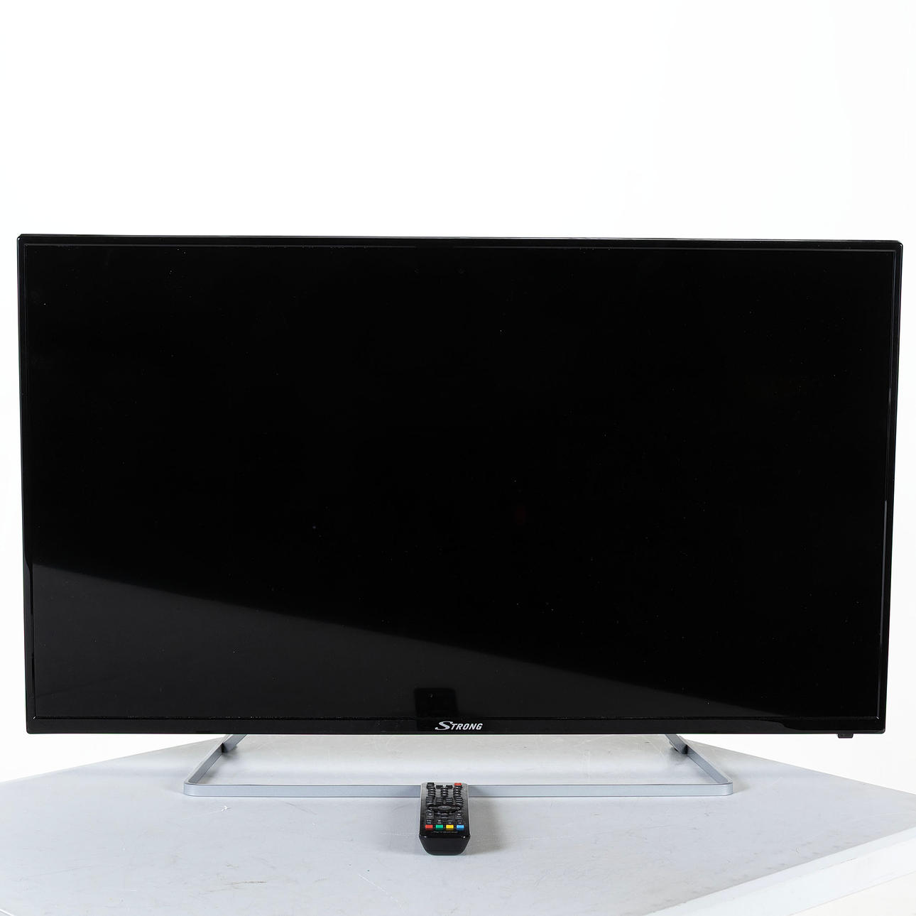 TV 40", Strong.