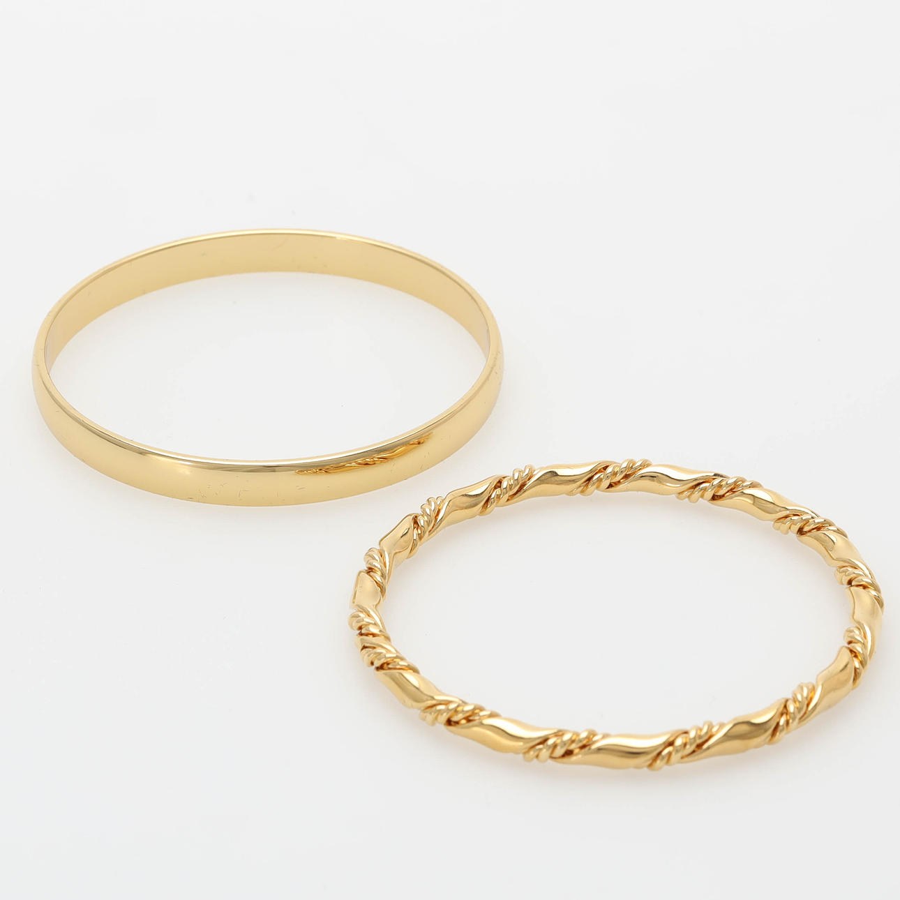 MONET, 2 pcs, bangles, gold-plated metal, original packaging.