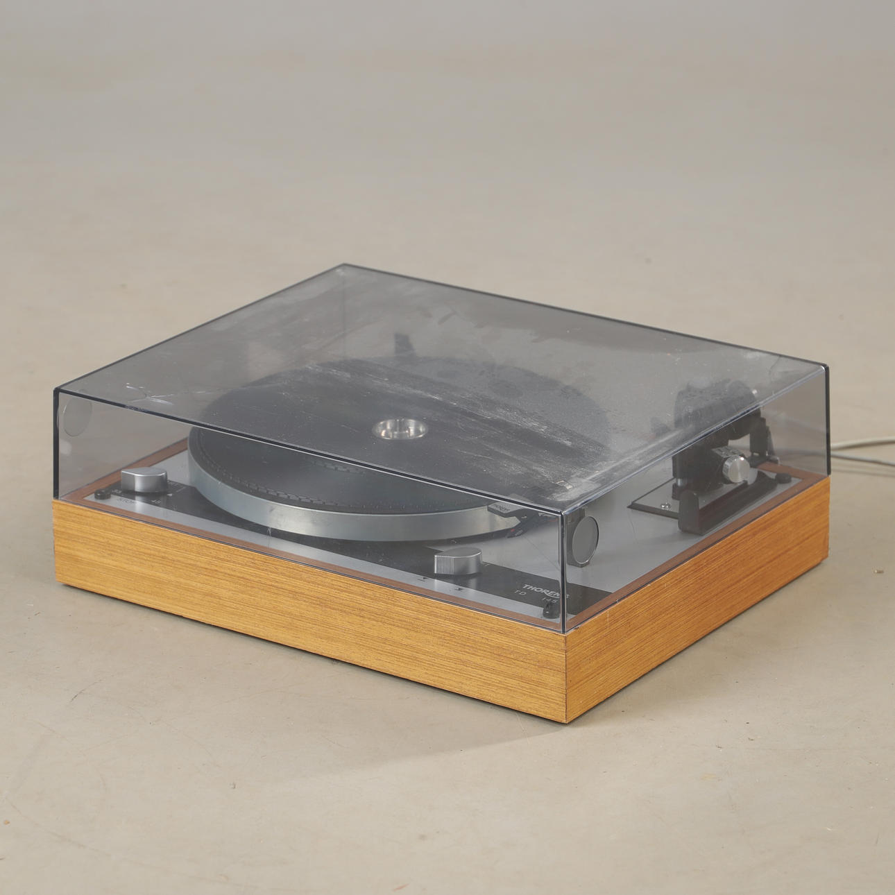 TURNTABLE, TD 145, Thorens.