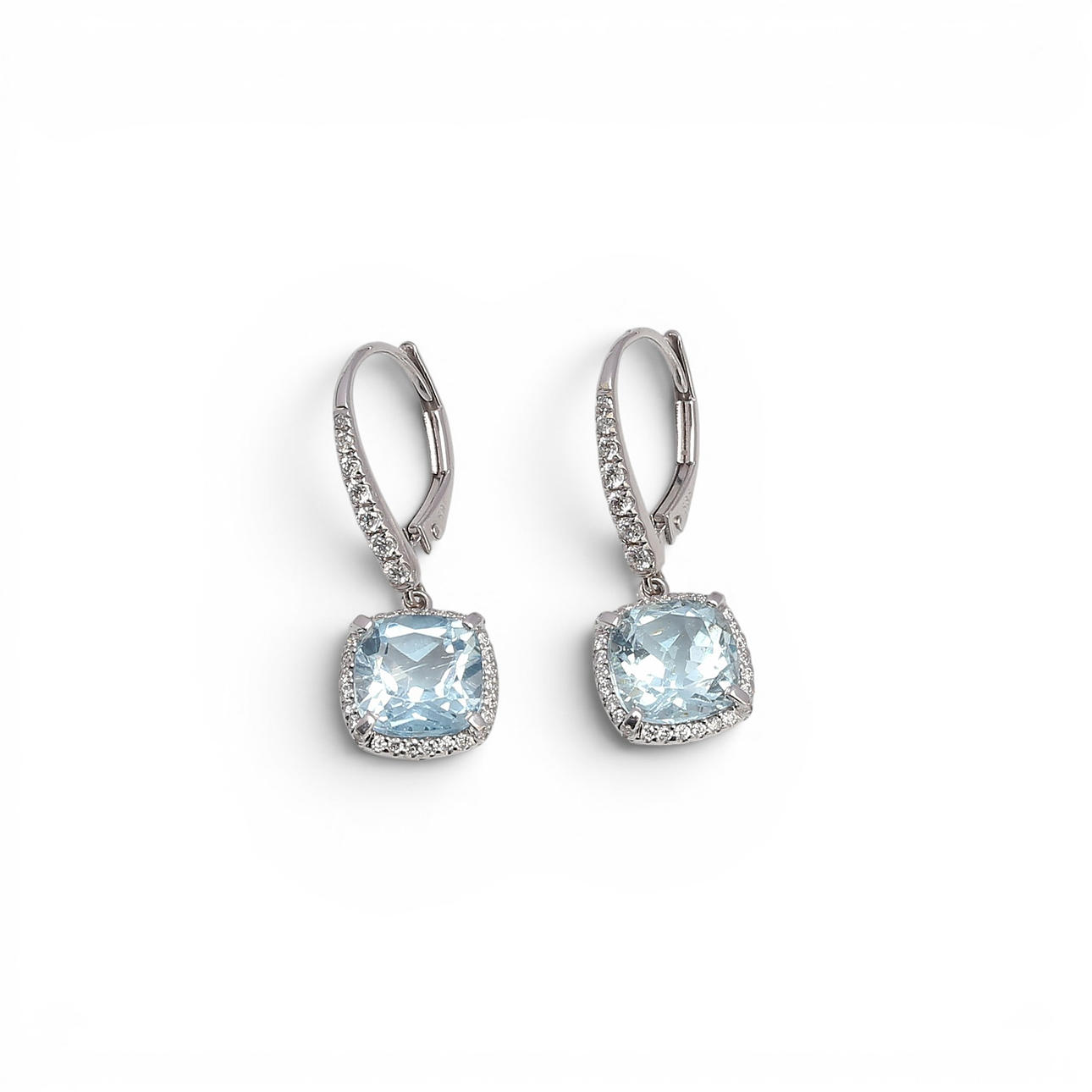 Topazes and diamonds earrings.