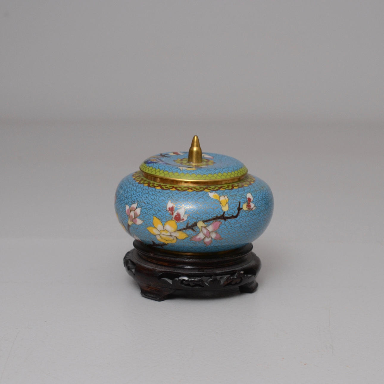 DOSA MED LOCK, cloisonne.