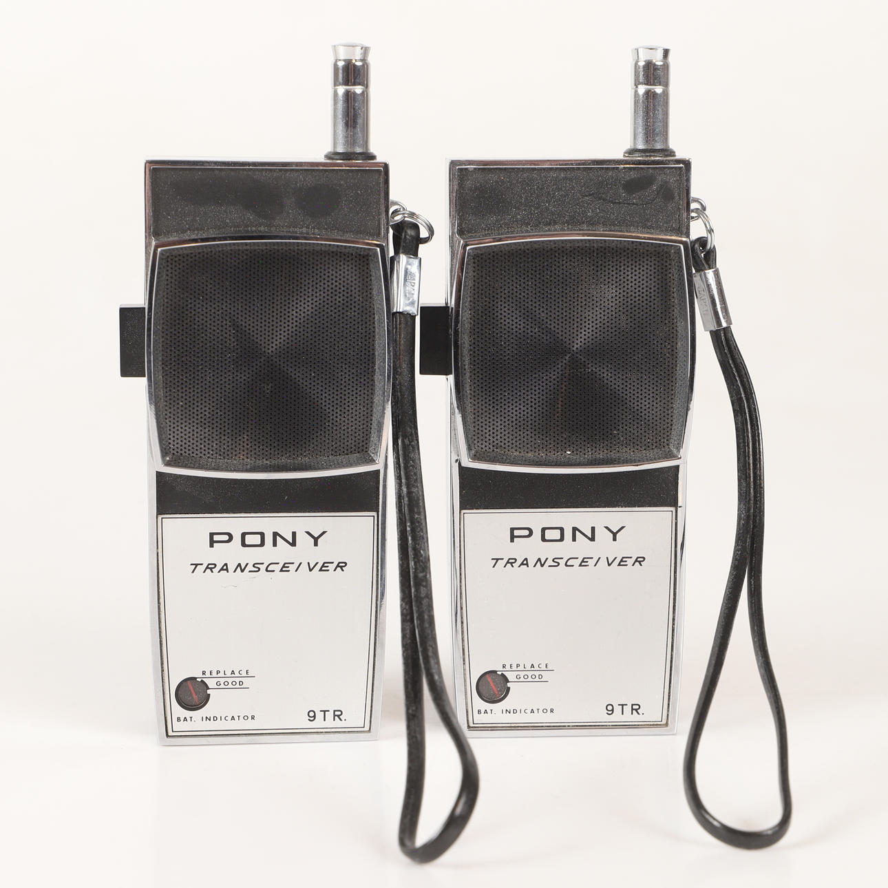 WALKIE TALKIE, model CB-16, Pony Transceiver. Miscellaneous