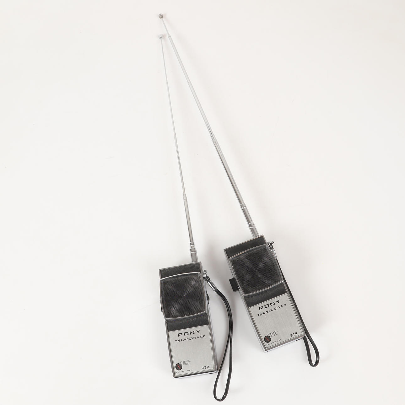 WALKIE TALKIE, model CB-16, Pony Transceiver. Miscellaneous