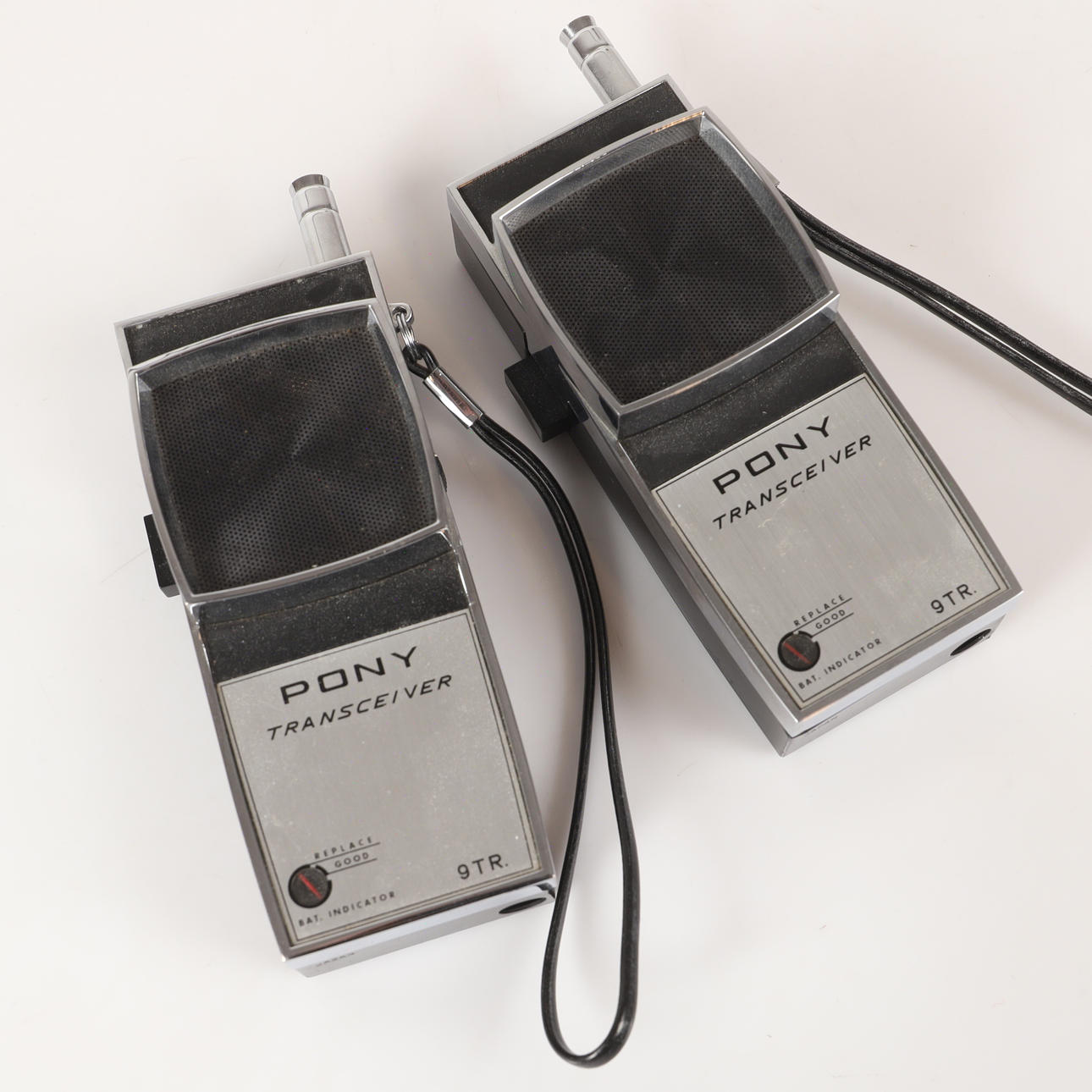 WALKIE TALKIE, model CB-16, Pony Transceiver. Miscellaneous