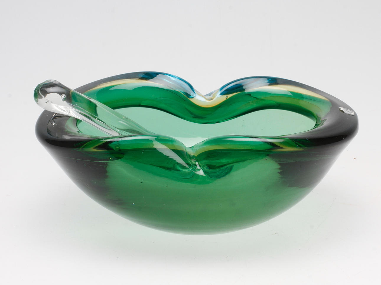 SKÅL med PISTILL, sannolikt Murano, Italien.