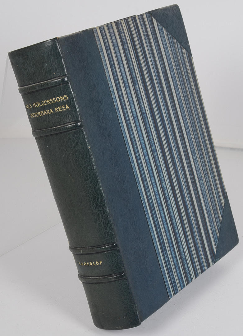 SELMA LAGERLÖF. Nils Holgerssons underbara resa genom Sverige. Med teckningar av Bertil Lybeck.