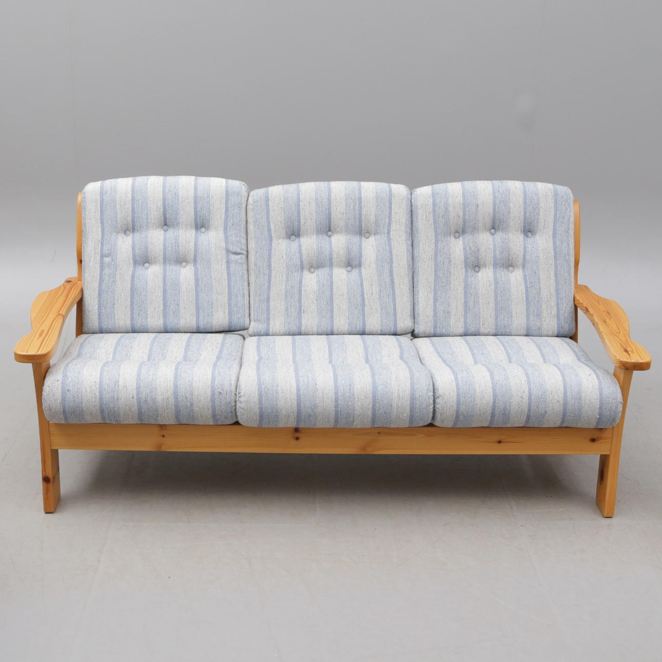SOFA, pine.