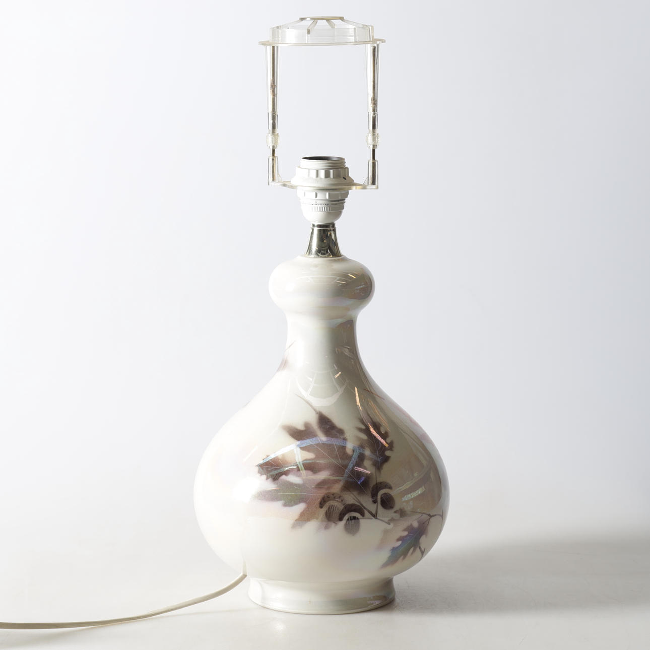 TABLE LAMP, porcelain, 20th century.